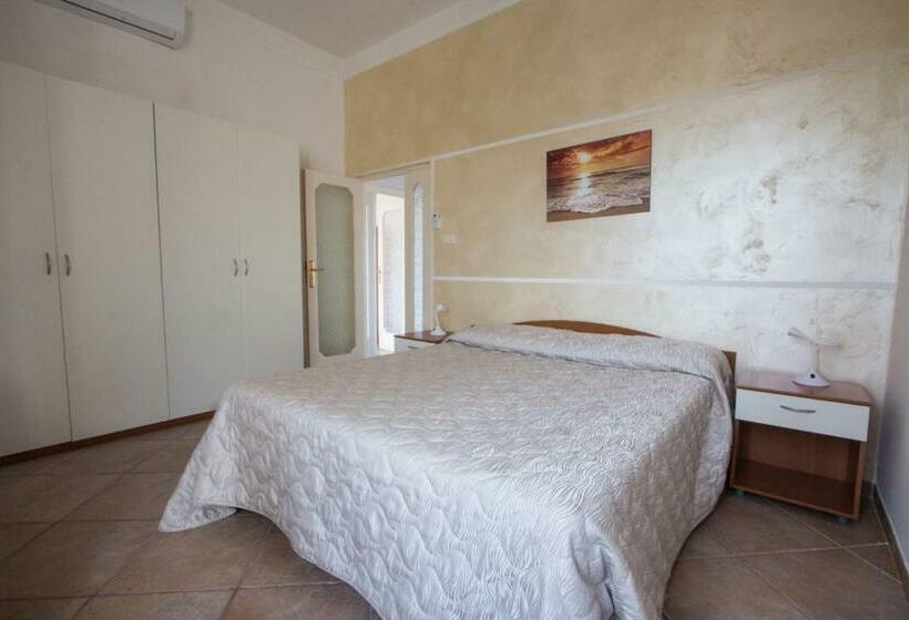 اتاق استاندارد با چشم‌انداز دریا, B&b Posta Di Colonna