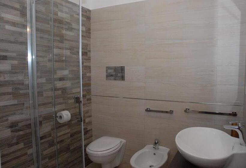 Номер Стандарт Вид на Море с Балконом, B&b Nonna Pina