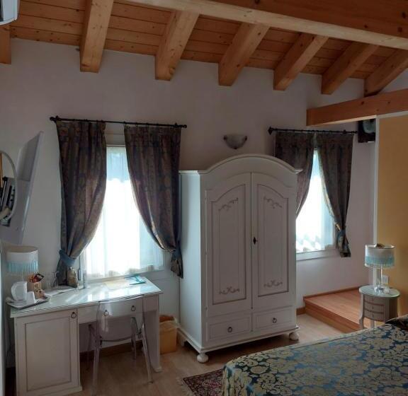정원 전망 4인용 스탠다드 룸, Cadifiore B&b