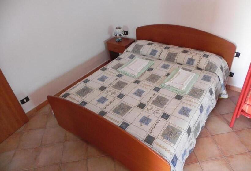 スタンダード４人部屋, Villa Rosa Maria