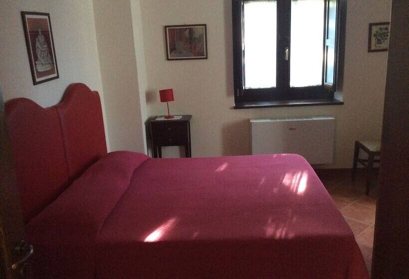 اتاق استاندارد, Agriturismo Civarra