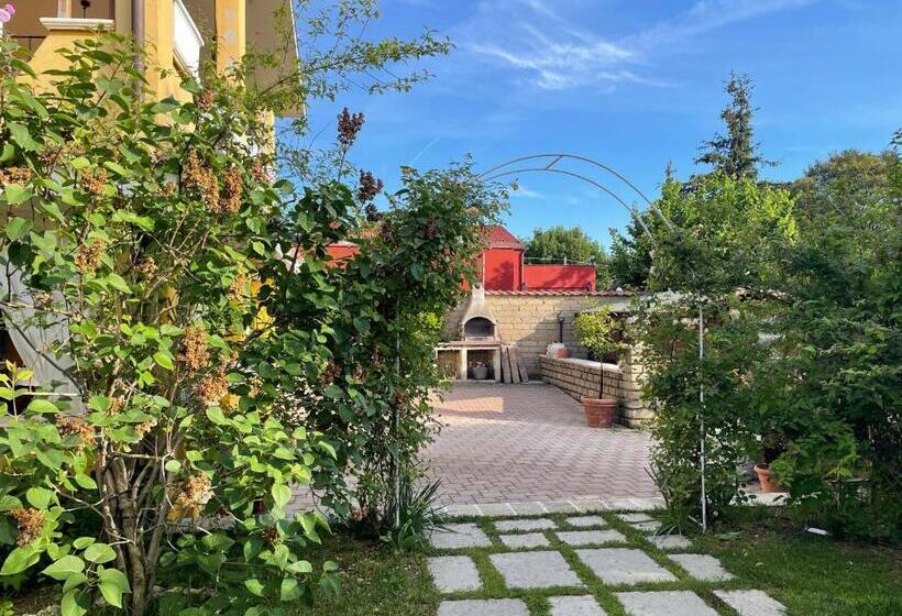 Студия Стандарт, Home Sweet Home