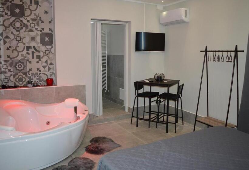 Люкс Повышенной Комфортности, B&b Aquino In Terrazza