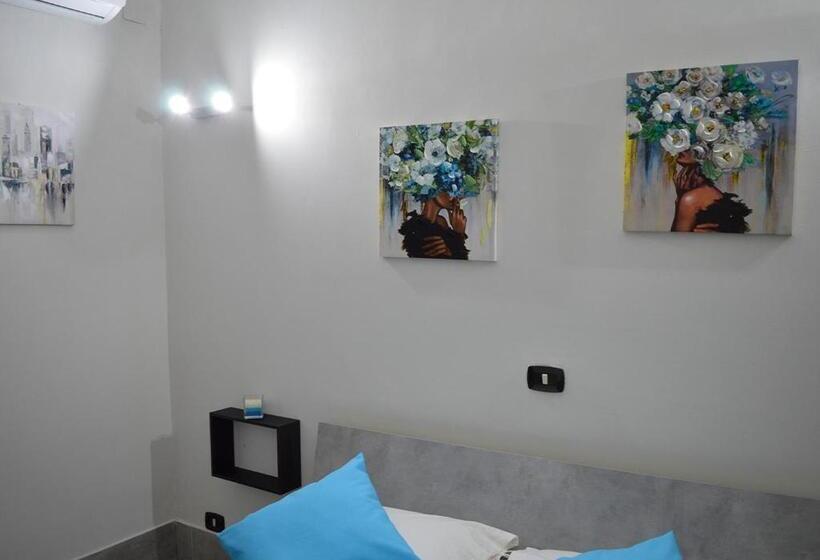 Standard room with outdoor bath, B&b Aquino In Terrazza