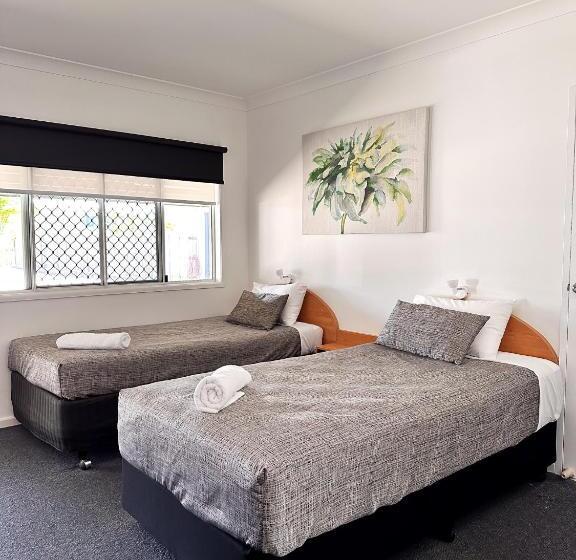 Номер Стандарт, Boulevard Lodge Bundaberg