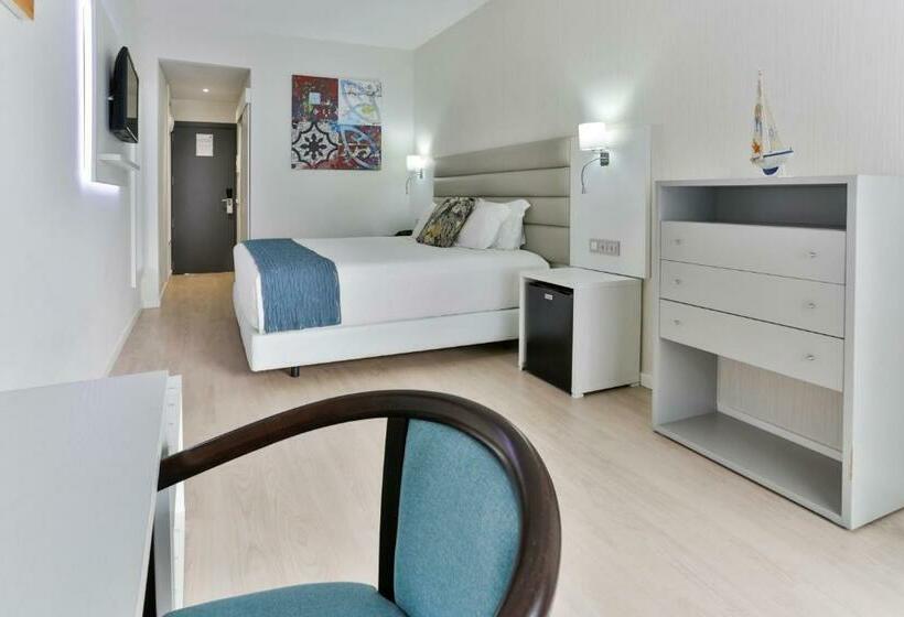 اتاق استاندارد در طبقه همکف, Carvi Beach