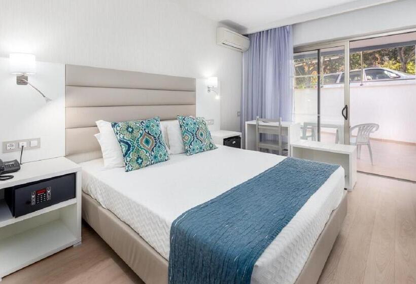 اتاق استاندارد در طبقه همکف, Carvi Beach