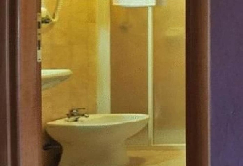 Quarto Estandar, Centro Turistico Gardesano