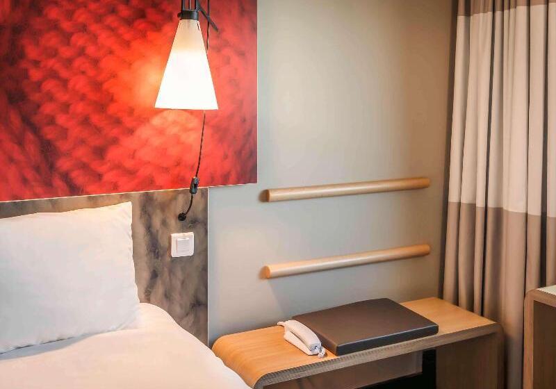 اتاق استاندارد سه نفره, Ibis Amsterdam City West