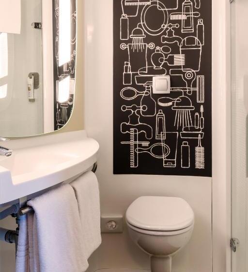 اتاق استاندارد سه نفره, Ibis Amsterdam City West