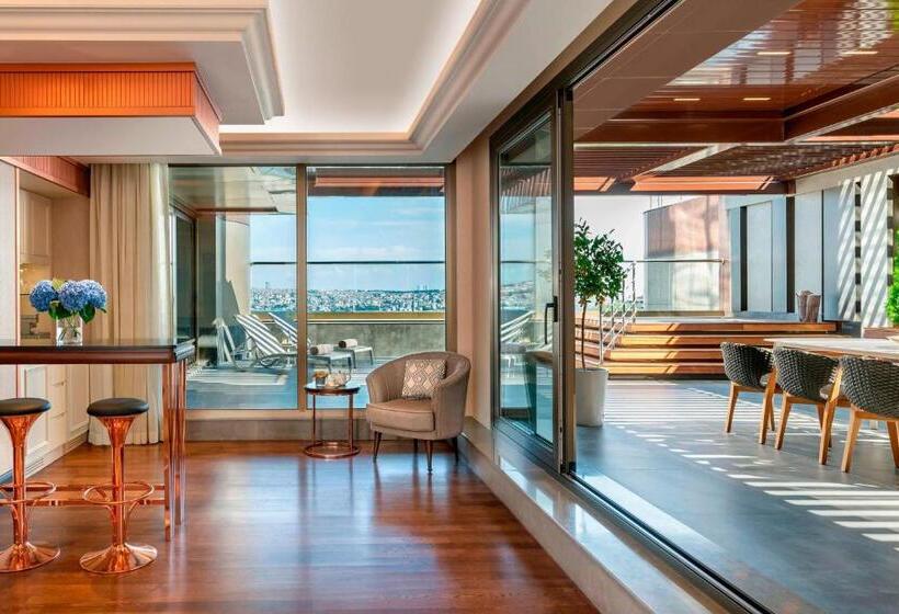 سوئیت پرزیدنت, The Ritz Carlton, Istanbul At The Bosphorus