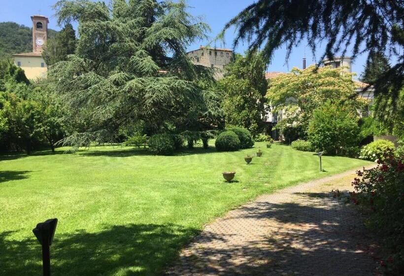 غرفة قياسية ثلاثية, B&b Villa Al Parco