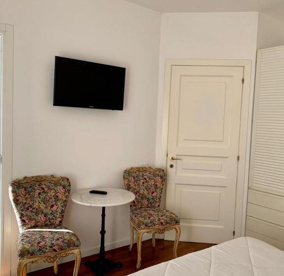 اتاق استاندارد, B&b Vela Sea