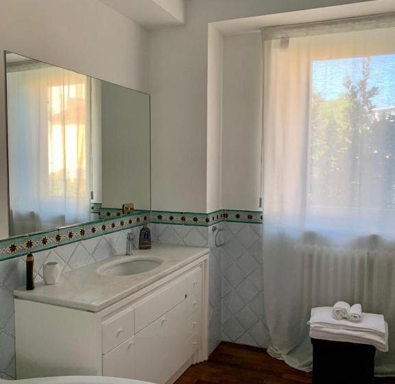 سوییت, B&b Vela Sea