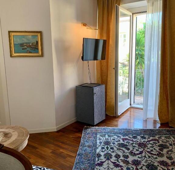 سوییت, B&b Vela Sea