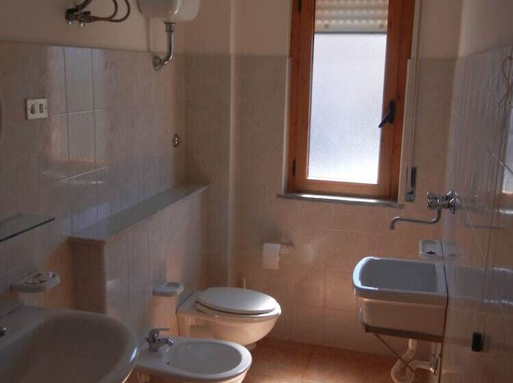 اتاق لوکس با چشم‌انداز دریا, Albergo Il Brillantino