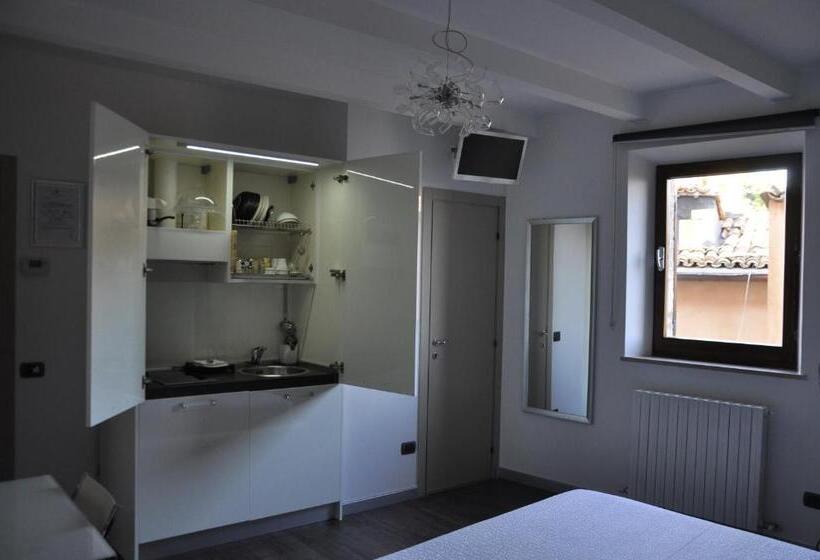اتاق استاندارد سه نفره, B&b Albornoz