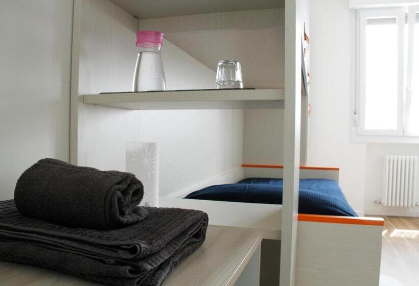 Quarto Estandar Individual, Bed And Breakfast Bio Salix