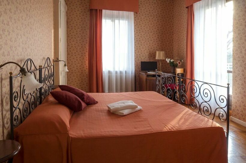 Номер Комфорт, Villa Cornarea