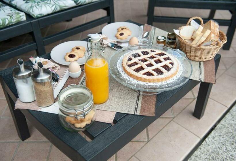 ویلای 1 خوابه با چشم‌انداز باغ, Cugi Bed And Breakfast