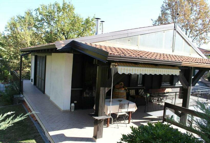 ویلای 1 خوابه با چشم‌انداز باغ, Cugi Bed And Breakfast
