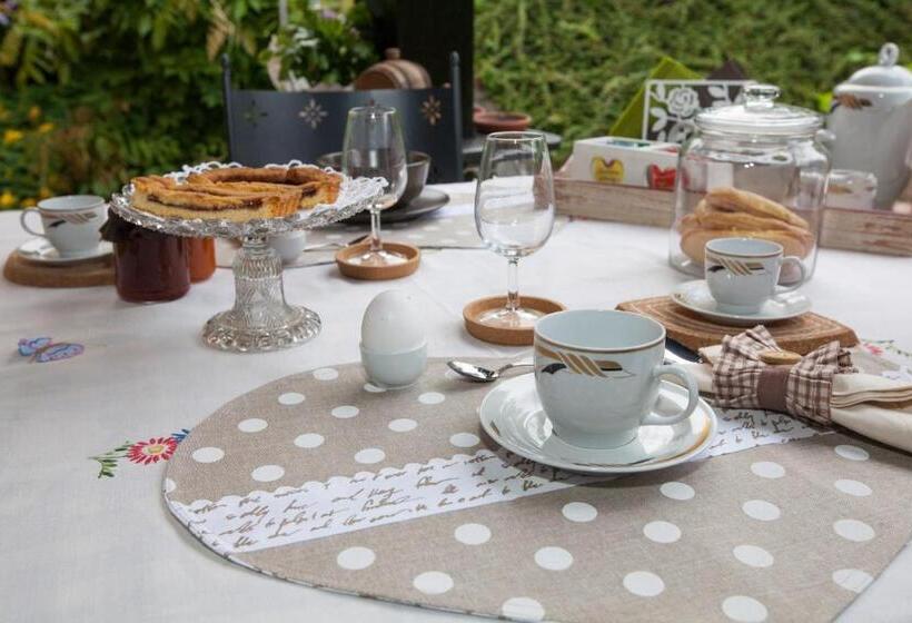 ویلای 1 خوابه با چشم‌انداز باغ, Cugi Bed And Breakfast