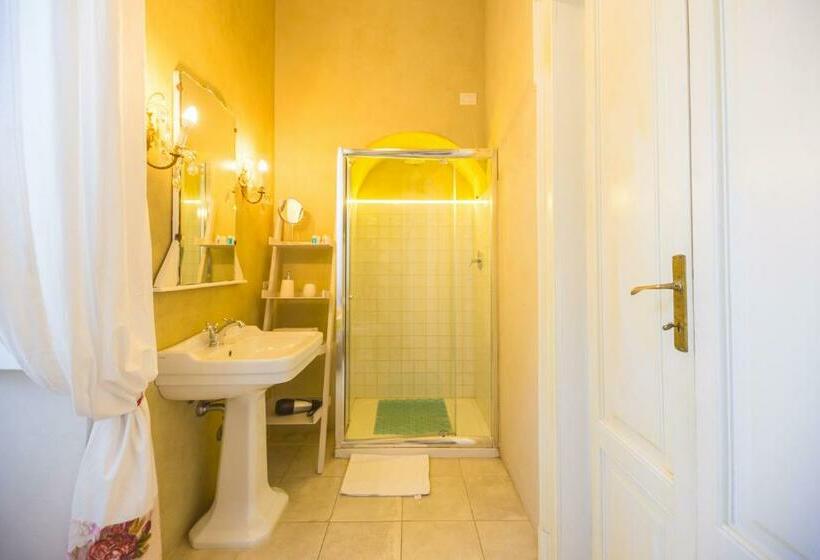 Трехместный Номер Superior, White Lilac Romantic B&b  Adults Only