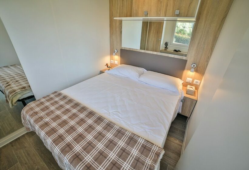Дом 1 Спальня, Cottage Beach Vico