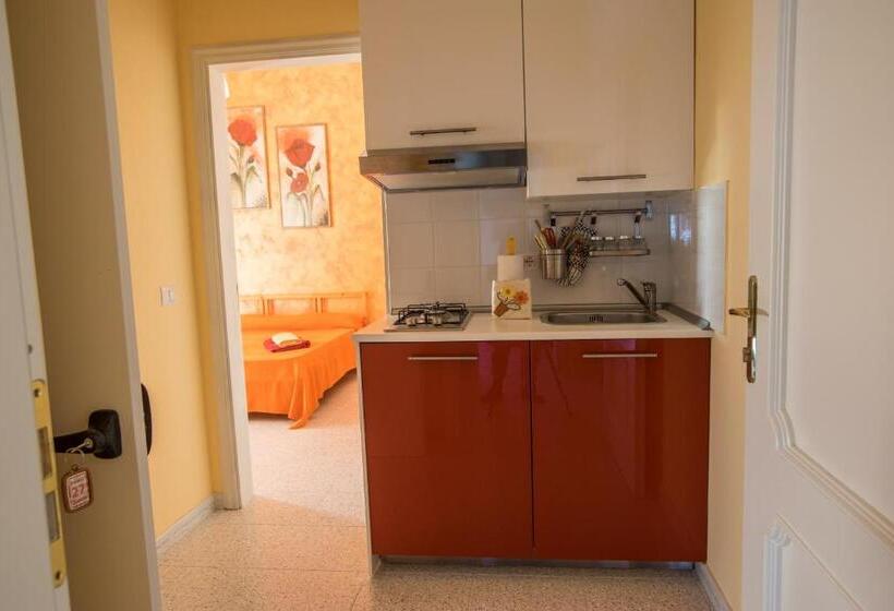 Студио Стандарт с Террасой, Casa Di Bello Affittacamere