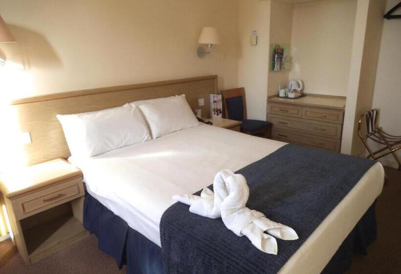 Номер Стандарт, Airport Inn Gatwick