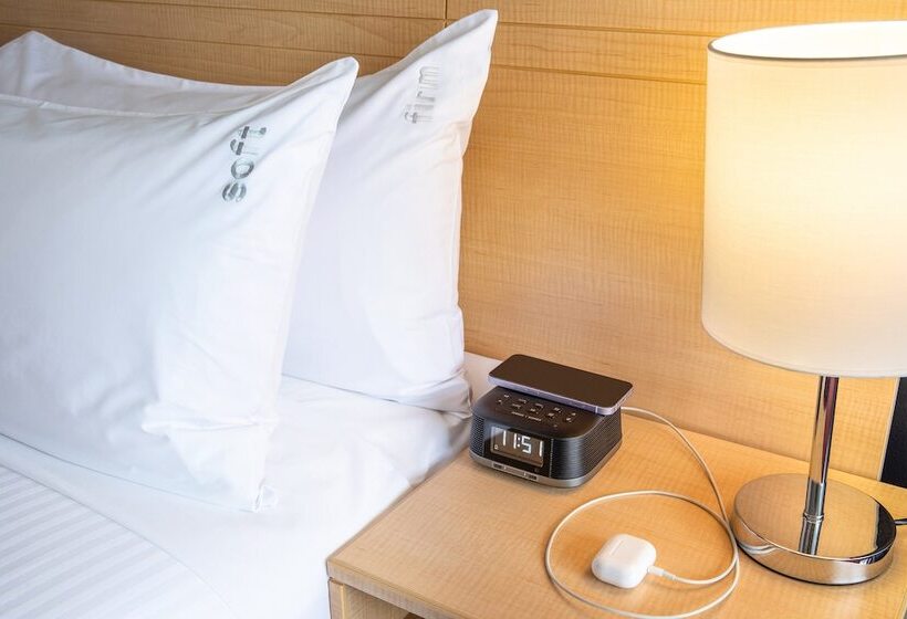 Номер Стандарт, Holiday Inn Melbourne Airport, An Ihg