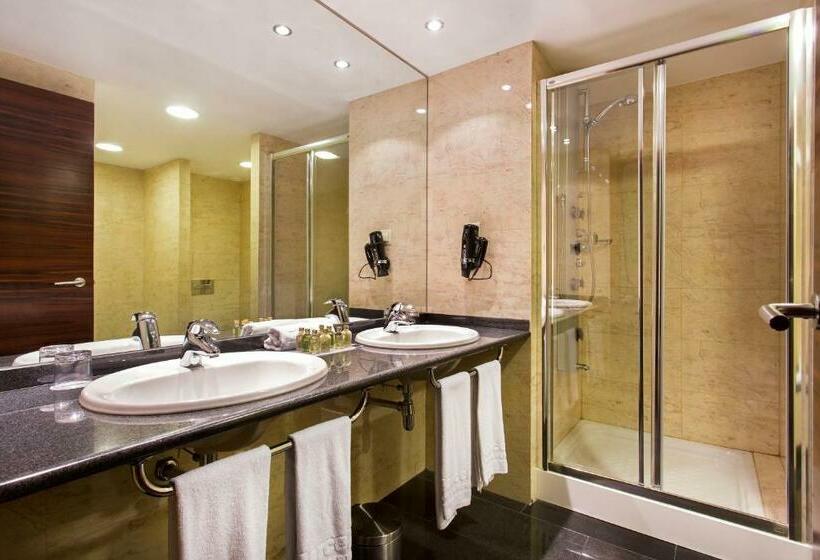 Полулюкс, Occidental Atenea Mar  Adults Only