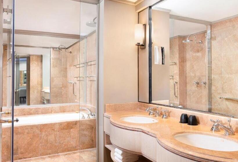 سوئیت با تخت بزرگ, Sheraton Imperial Kuala Lumpur