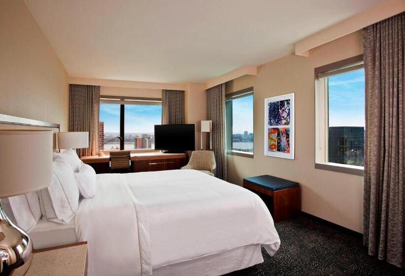 اتاق لوکس با تخت بزرگ, The Westin New York At Times Square