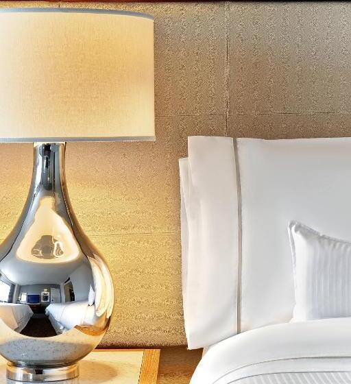 스위트 킹사이즈 침대, The Westin New York At Times Square