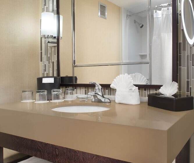 اتاق استاندارد, Crowne Plaza Resort Asheville, An Ihg