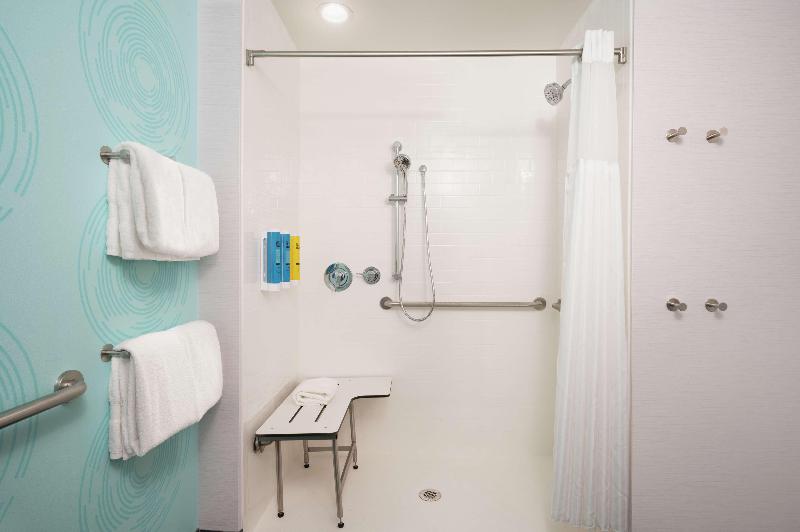 اتاق استاندارد سه نفره, Casa Andina Standard Trujillo Plaza