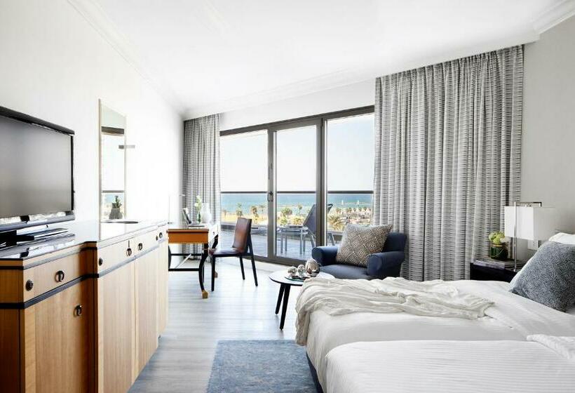 Standard Room with Terrace, David Intercontinental Tel Aviv