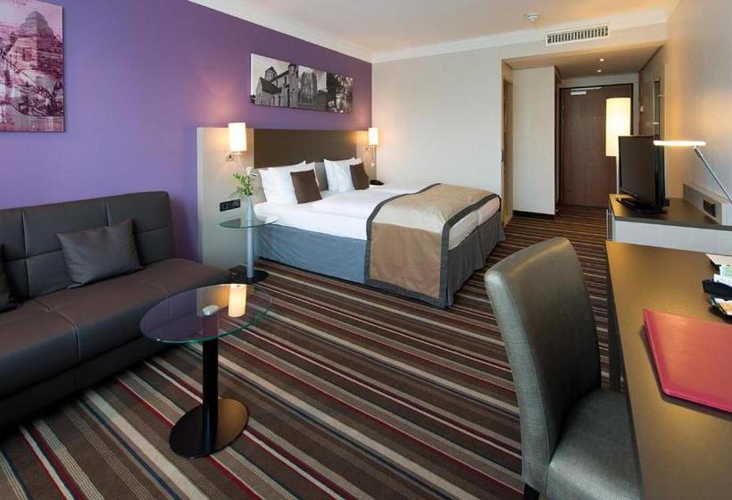 Номер Superior, Leonardo Hotel Mönchengladbach