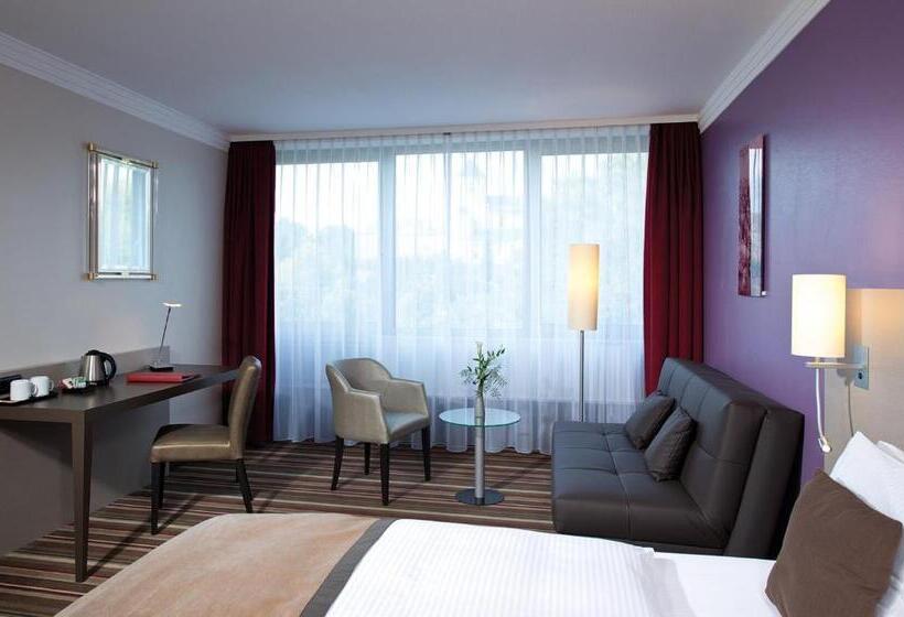 Номер Superior, Leonardo Hotel Mönchengladbach