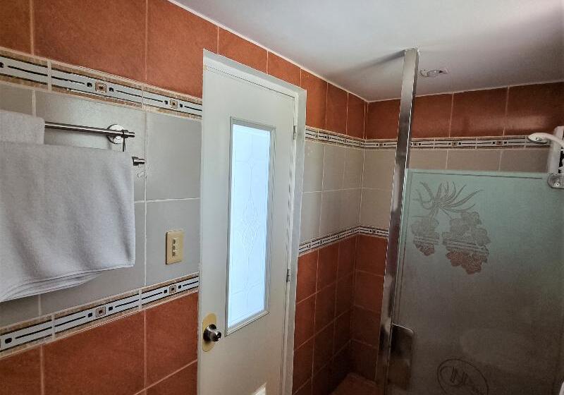 3 Bedroom Suite, Senator Águilas