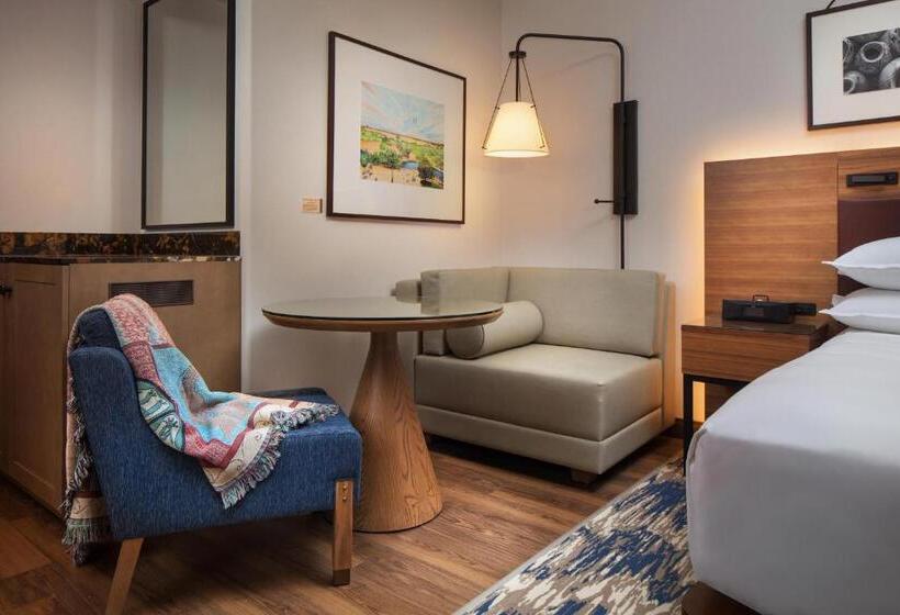 Номер Superior с Видом, Sheraton Grand At Wild Horse Pass