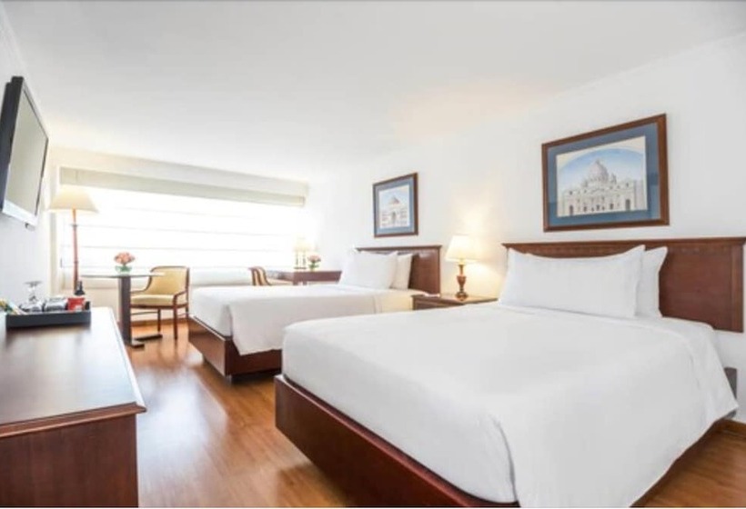 스위트, Radisson Bogota Metrotel