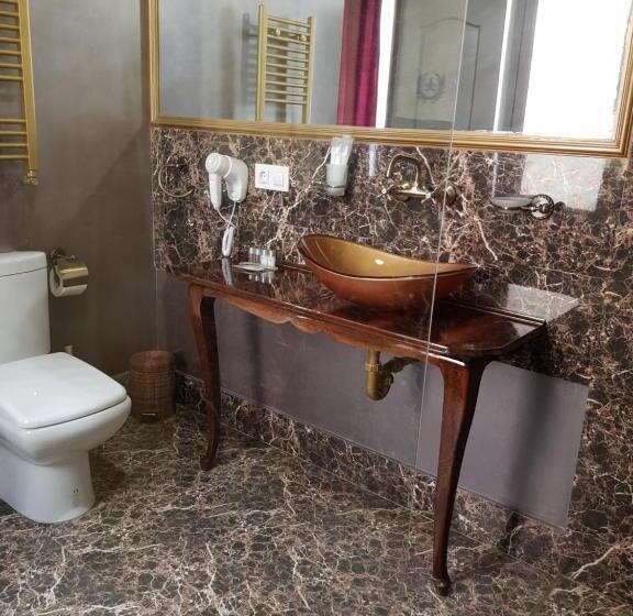 اتاق استاندارد, Nf Palace Old City Bucharest