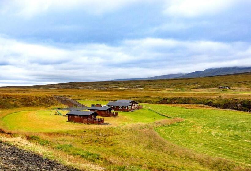 اتاق استاندارد سه تخته با سرویس بهداشتی مشترک, Sireksstadir Farm Holiday