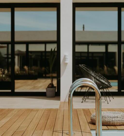 Quarto Superior Vista Piscina, Hooga Feel The Cosiness
