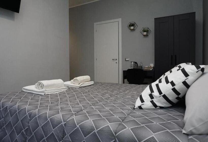 اتاق استاندارد با بالکن, Apulia Rooms Bari