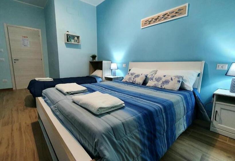 اتاق لوکس با بالکن, Apulia Rooms Bari