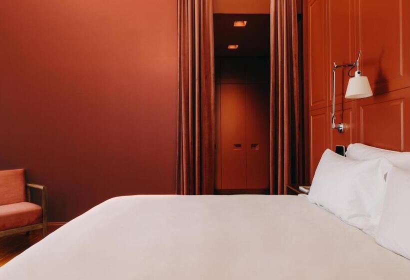 اتاق استاندارد با تخت بزرگ, The Bold Type Hotel, A Member Of Design Hotels
