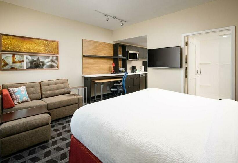 스탠다드 스튜디오 킹침대, Towneplace Suites By Marriott Tuscaloosa
